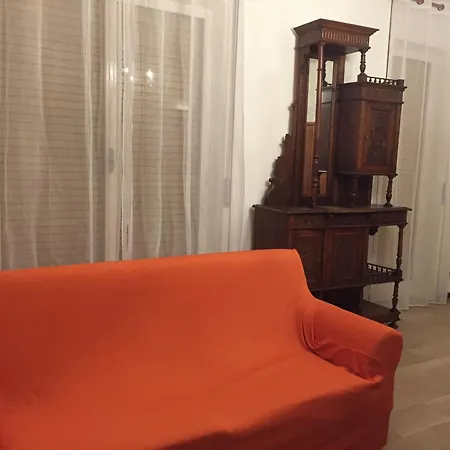 Antonelli - Private Ensuite Bathroom Novara